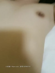 【太子探花极品】美少妇兼职，风骚诱人极品尤物，沙发啪啪口交抠穴自慰太骚了，粉嫩鲍鱼水声潺潺