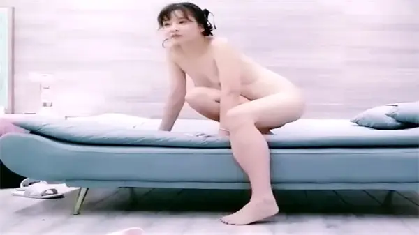 柒夜全国探花新晋登场，性感苗条甜美超可爱，瞬间硬核诱惑！